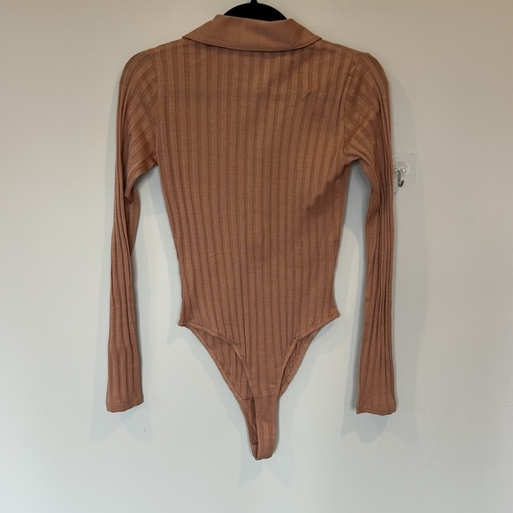 Vince Polo Ribbed Button Up Thong Bodysuit Blush NWT - Picture 7 of 8